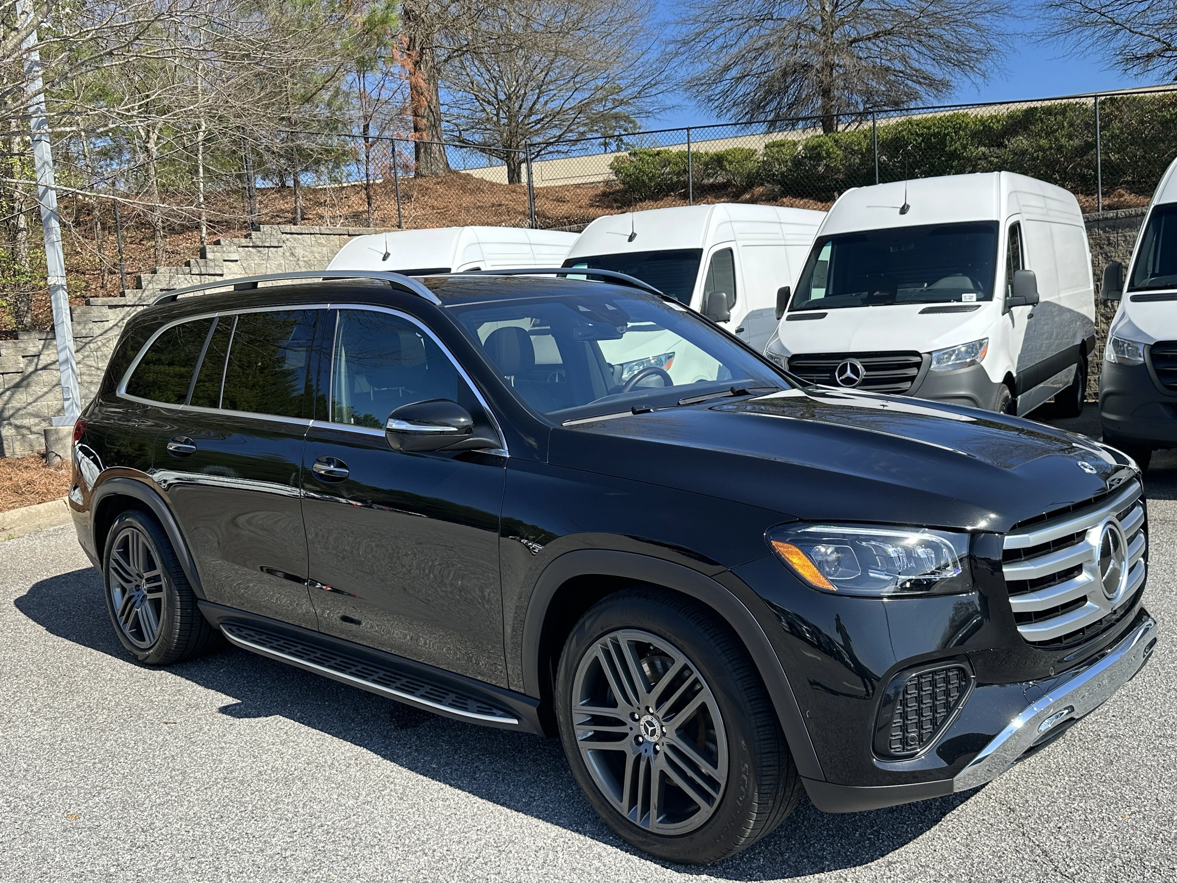 Certified Used 2025 Black Mercedes-Benz GLS 450 image 2