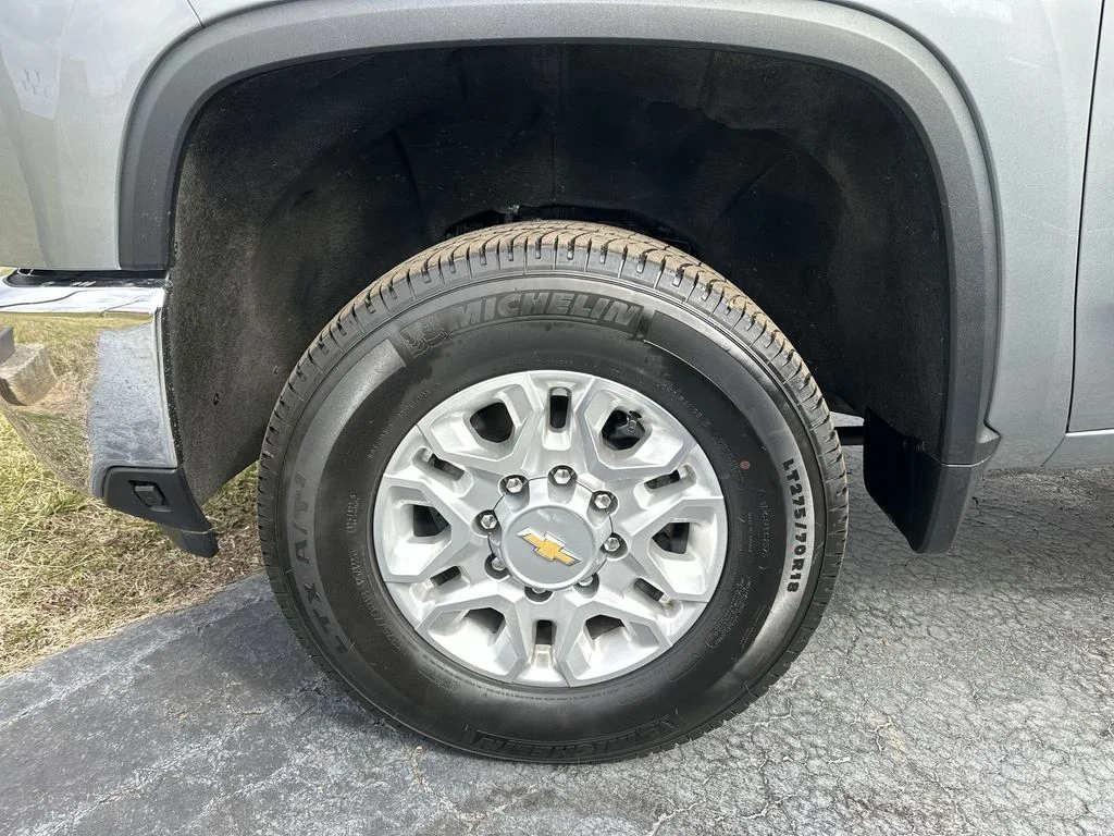 Used 2024 Gray Chevrolet LTZ image 10