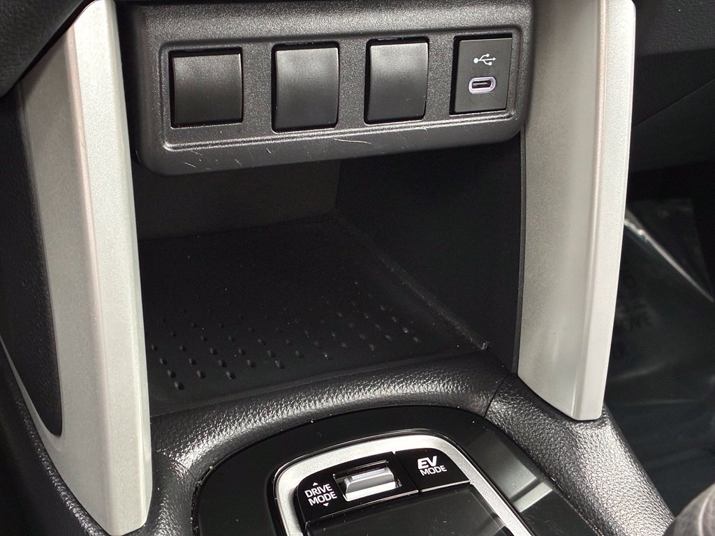 Used 2025 Silver Toyota Hybrid S image 24