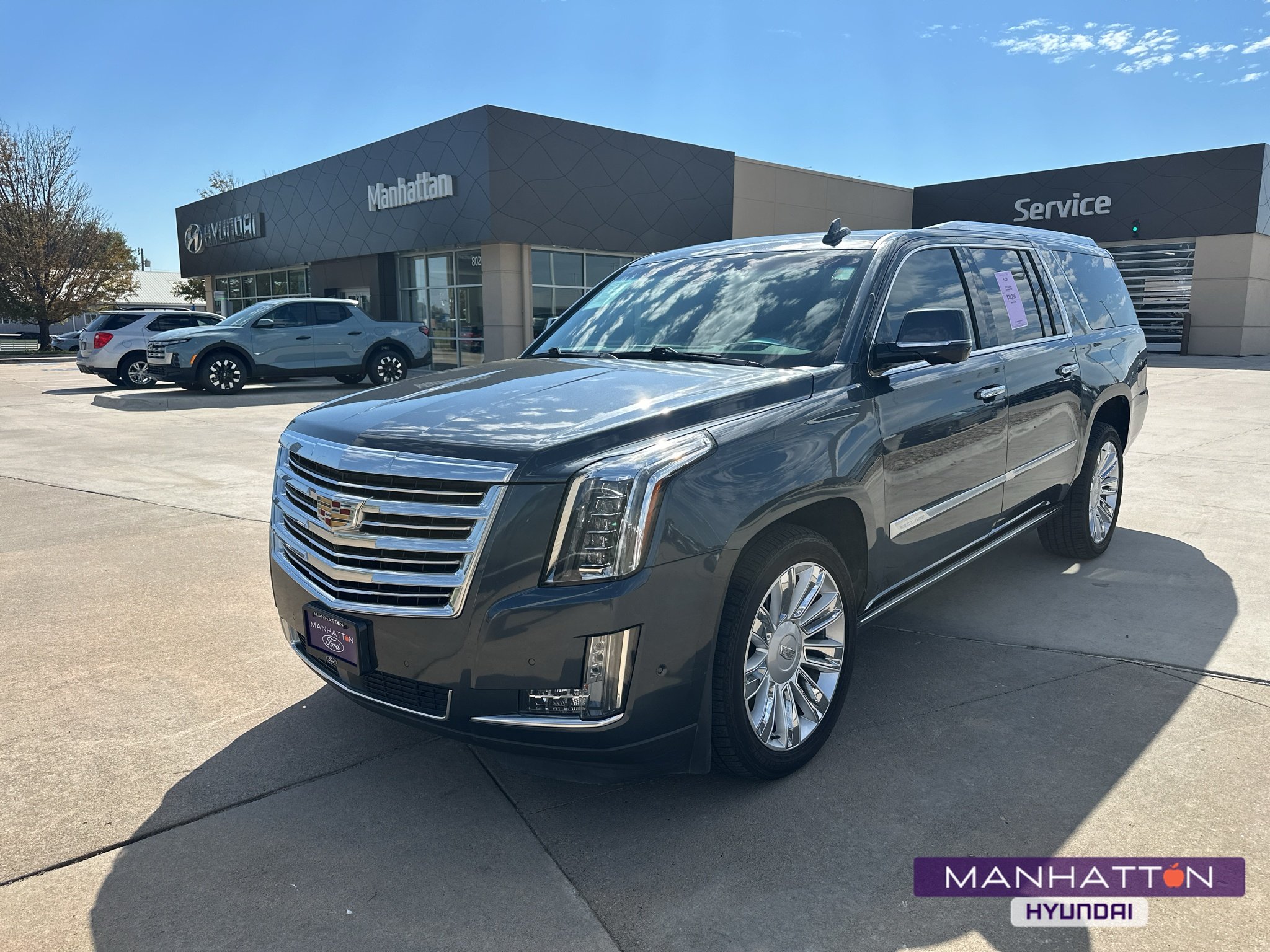 Used 2019 Shadow Metallic Cadillac Platinum image 1