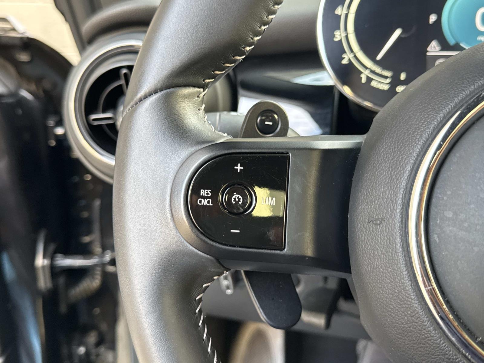 2023 MINI 3 Door S - Photo 12