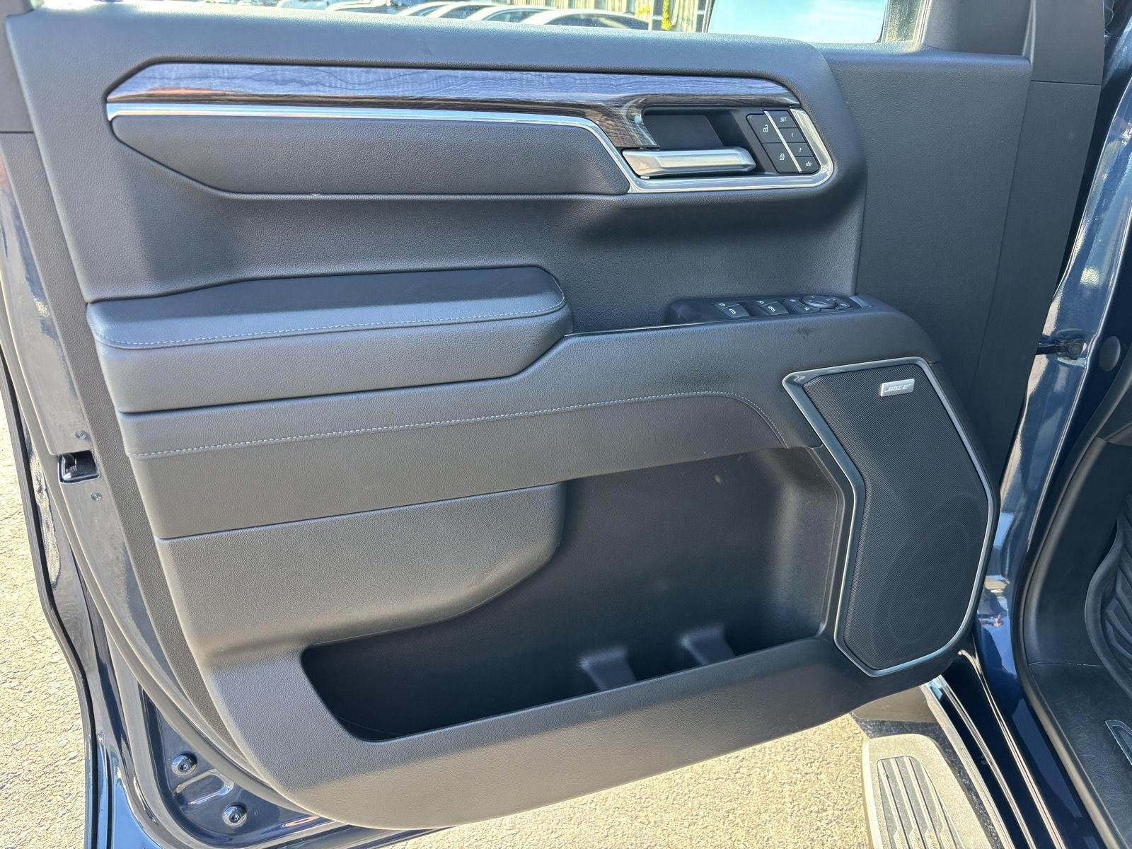 Used 2022 Northsky Blue Metallic Chevrolet LTZ image 14
