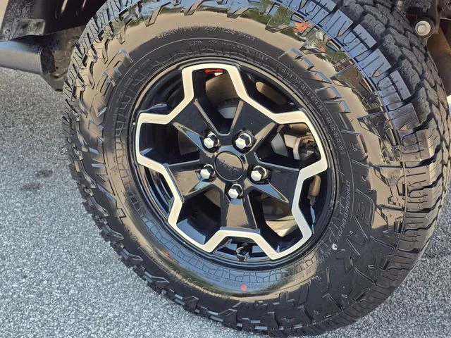 Used 2022 Black Jeep Rubicon image 11