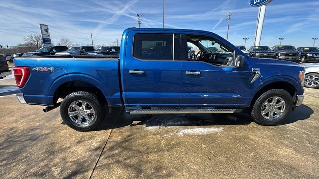 Used 2023 Blue Ford XLT image 14