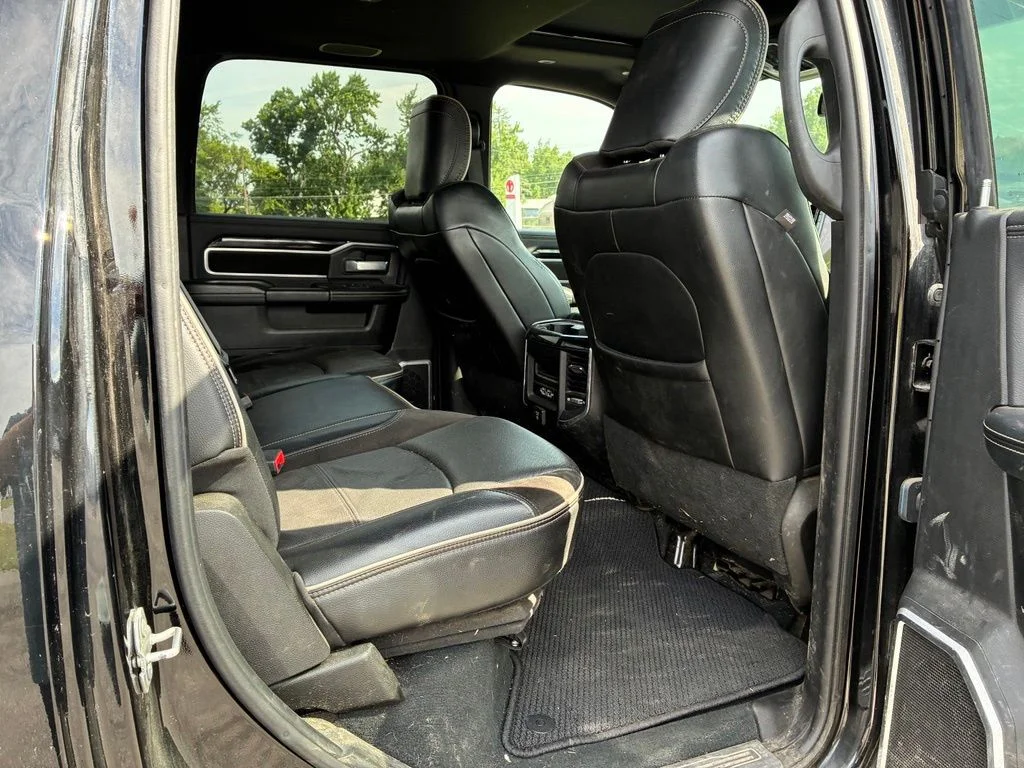Used 2019 Black Ram Laramie image 18