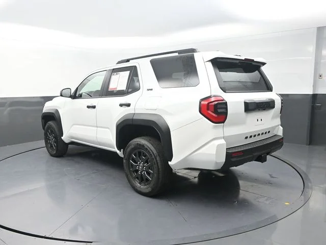 Used 2026  Toyota SR5 image 6