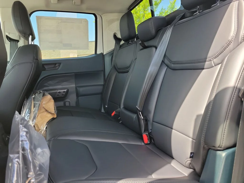 New 2026 Oxford White Ford Lariat® image 9