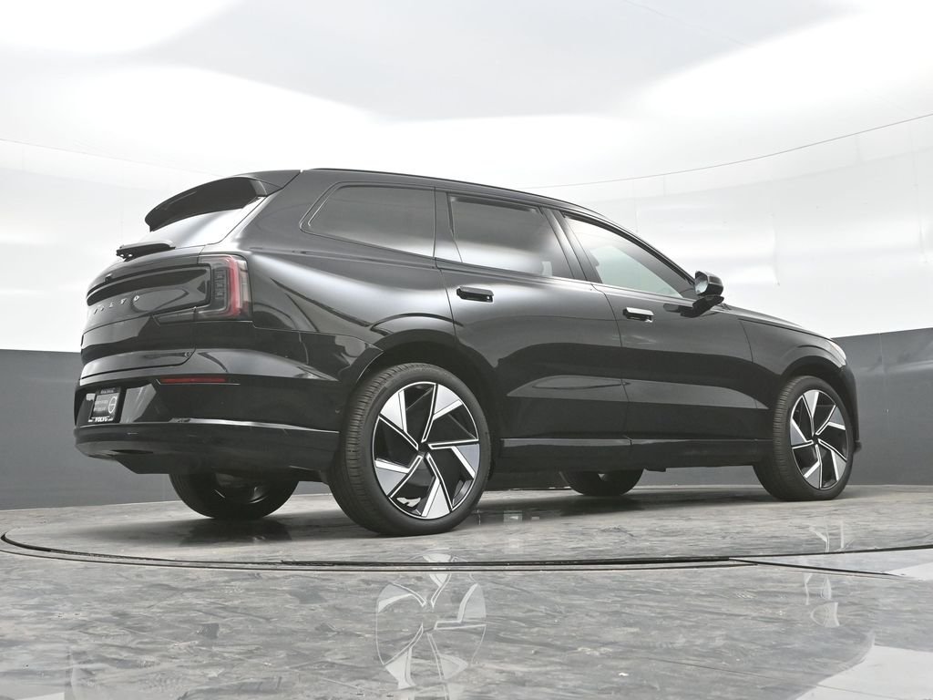 2025 Volvo EX90 Ultra - Photo 33