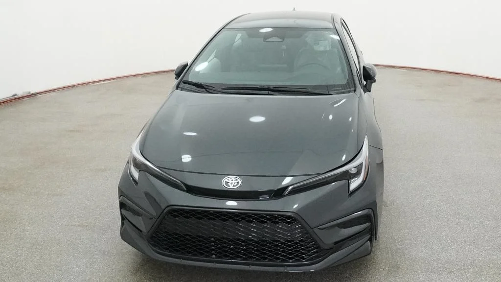 New 2026 Underground Toyota SE image 18
