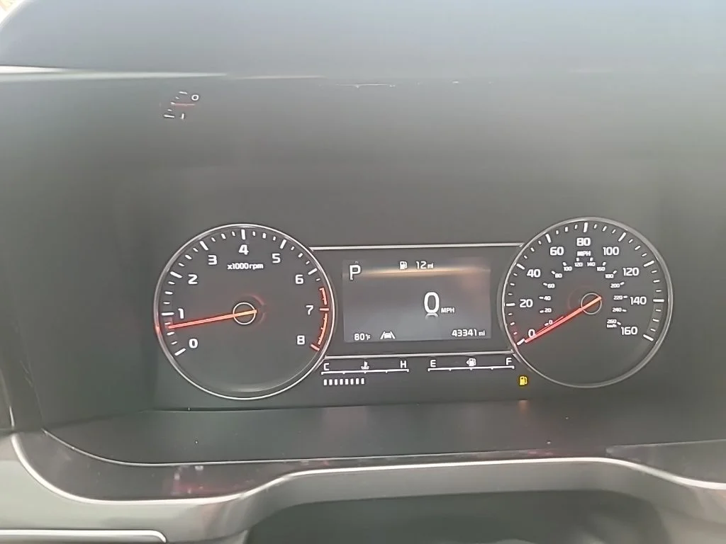 Certified Used 2023 Silver Kia S image 22