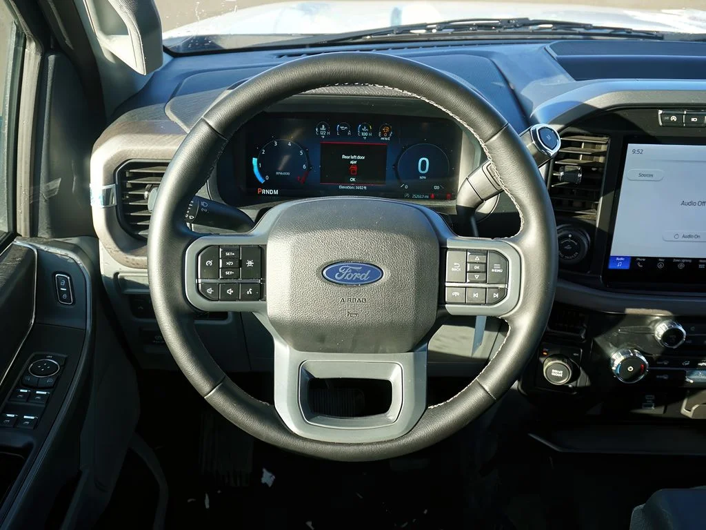 2024 Ford F-150 XLT - Photo 12
