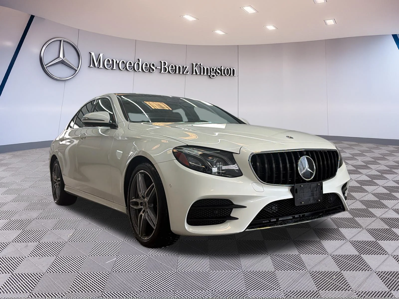 Used 2020 White Mercedes-Benz E 350 4MATIC Sedan image 1