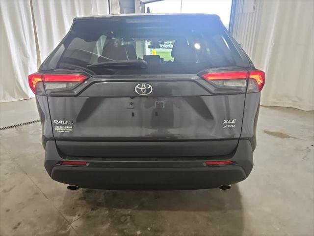 Certified Used 2023 MAGNETIC GRAY MET. Toyota  image 5