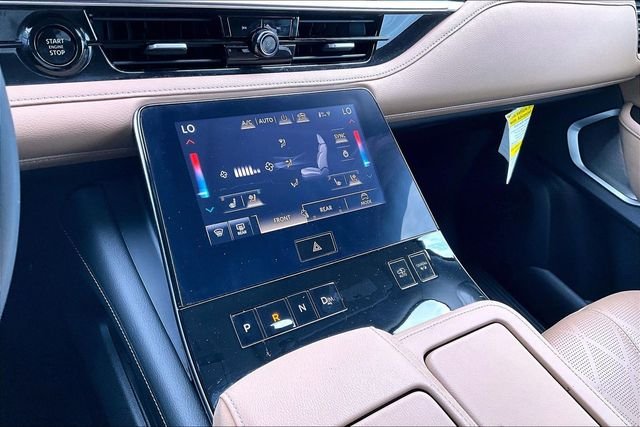 Certified Used 2025 Black INFINITI SENSORY image 31
