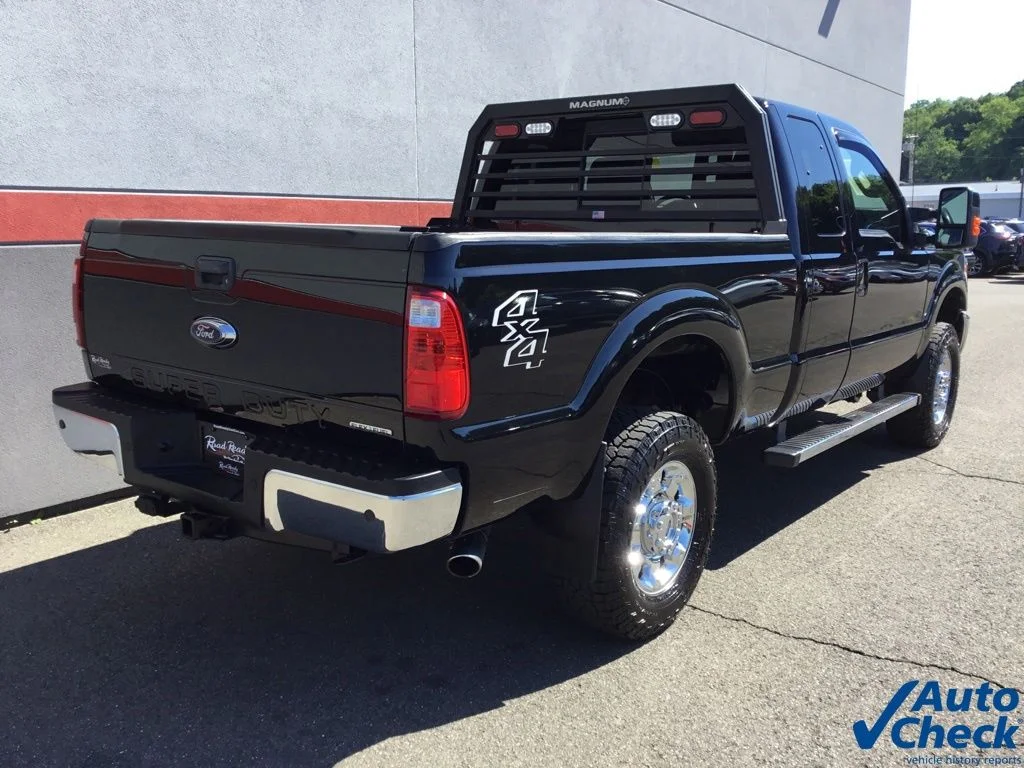 Used 2016 Black Ford Lariat image 11