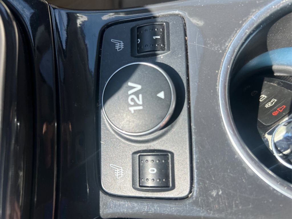 Used 2014 Ruby Red Ford Titanium image 36