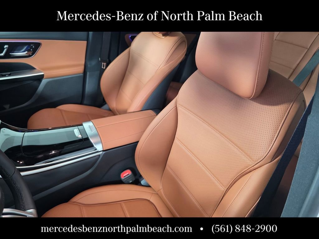 New 2026 Polar White Mercedes-Benz GLC 300 image 35