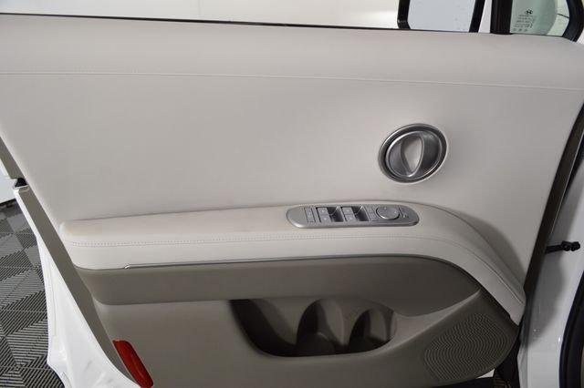 New 2026 White Hyundai SEL 7P image 74