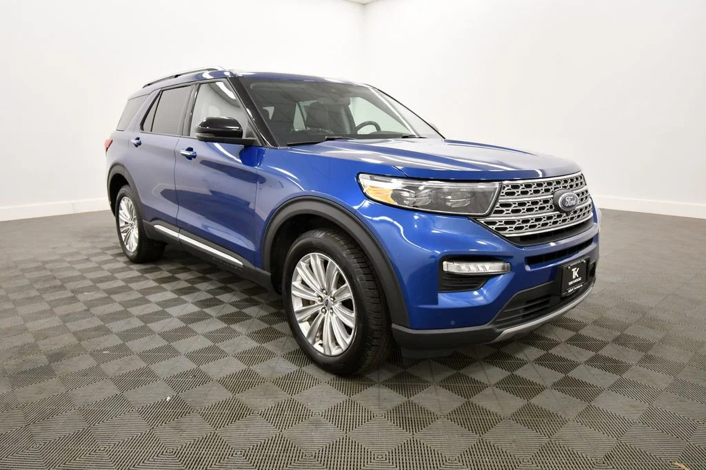 Used 2022 Blue Ford Limited image 10