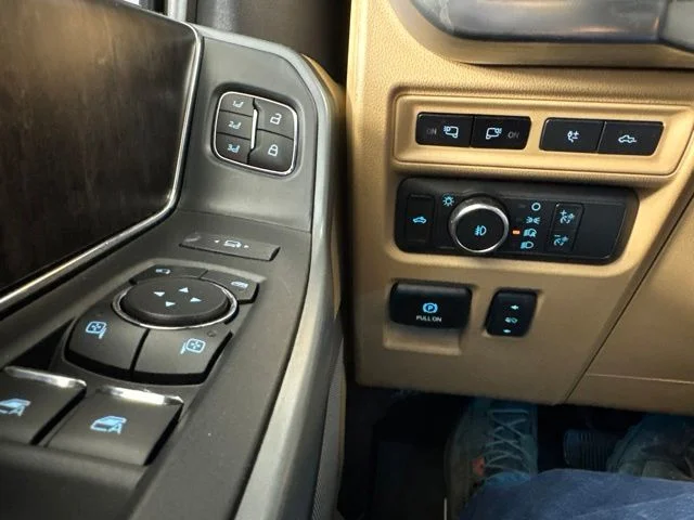 Certified Used 2023 Star White Ford Lariat image 18