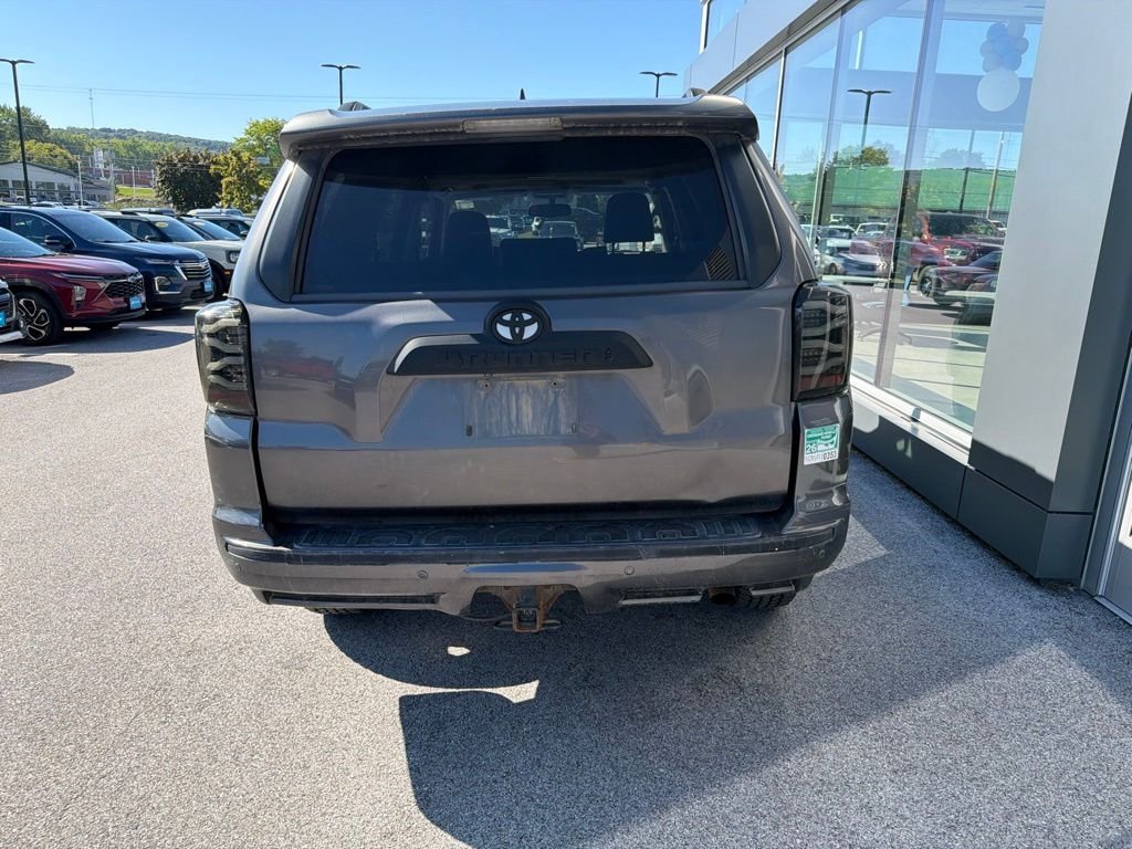 Used 2015 Magnetic Gray Metallic Toyota Limited image 10