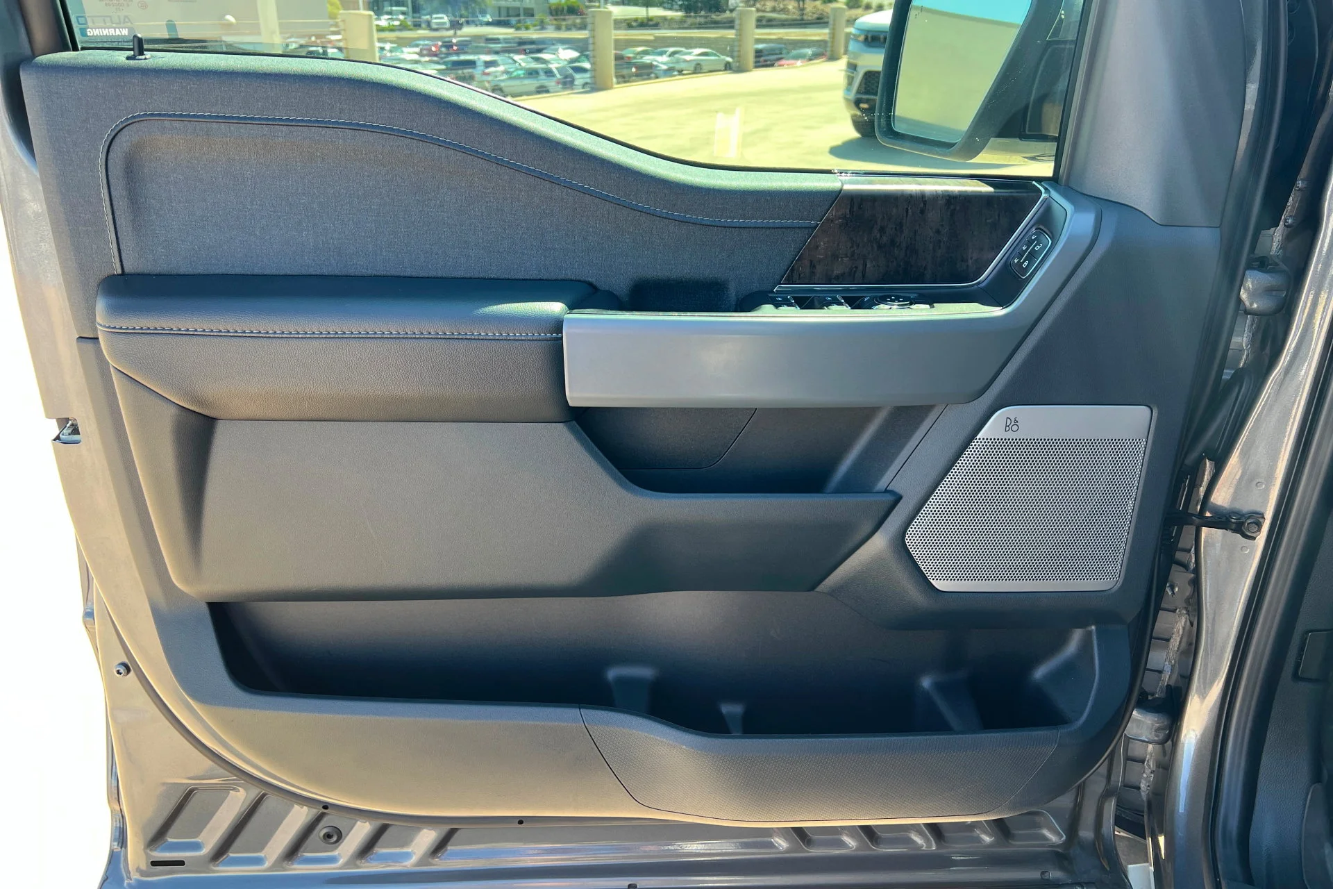 2023 Ford F-150 XL - Photo 14