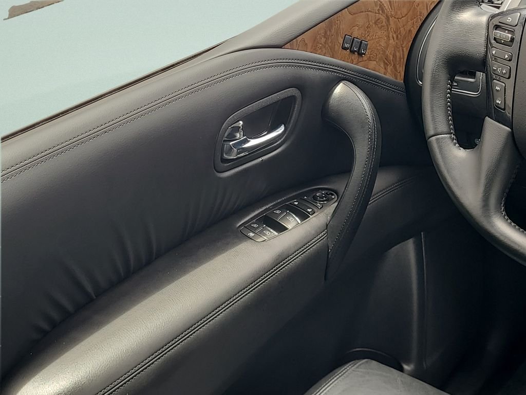 Used 2022 Blue Nissan SL image 20