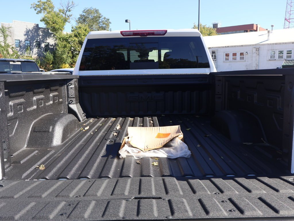 2026 GMC Sierra 2500HD AT4 - Photo 18