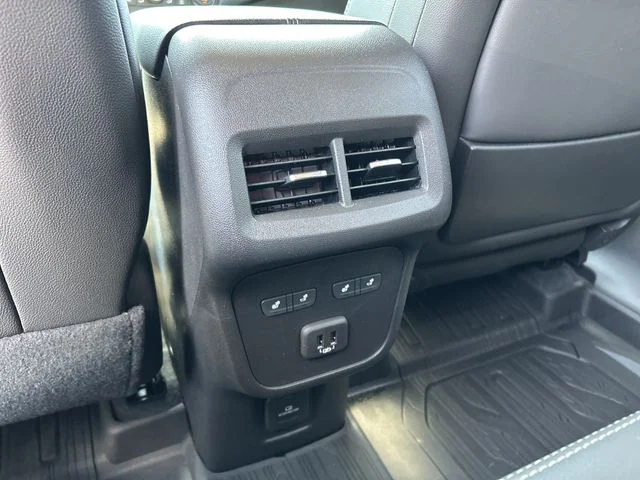 Used 2023 Sterling Metallic GMC Denali image 21