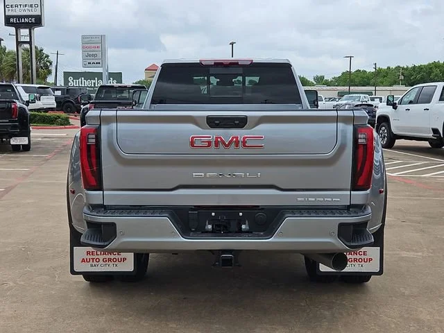 2026 GMC Sierra 3500HD Denali - Photo 6