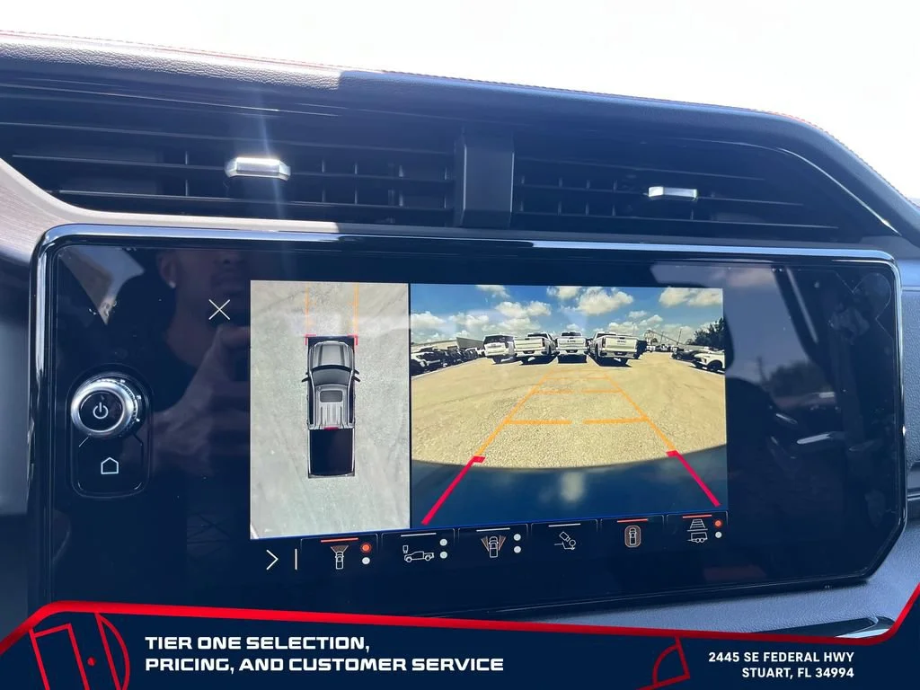 New 2026 Sterling Metallic GMC AT4 image 32