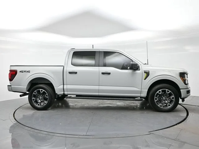 Used 2024 Avalanche Ford STX image 8