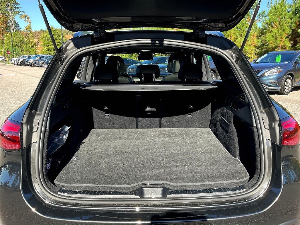 Used 2026 Graphite Mercedes-Benz GLC 300 image 36