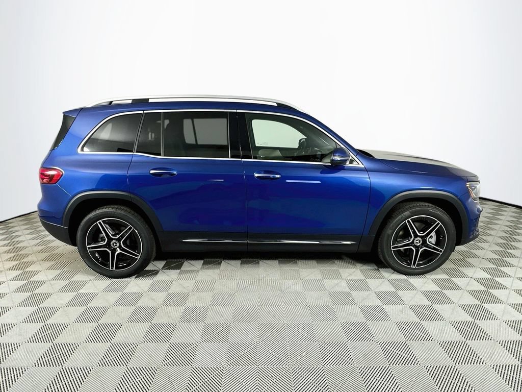 New 2026 Starling Blue Metallic Mercedes-Benz GLB 250 image 40