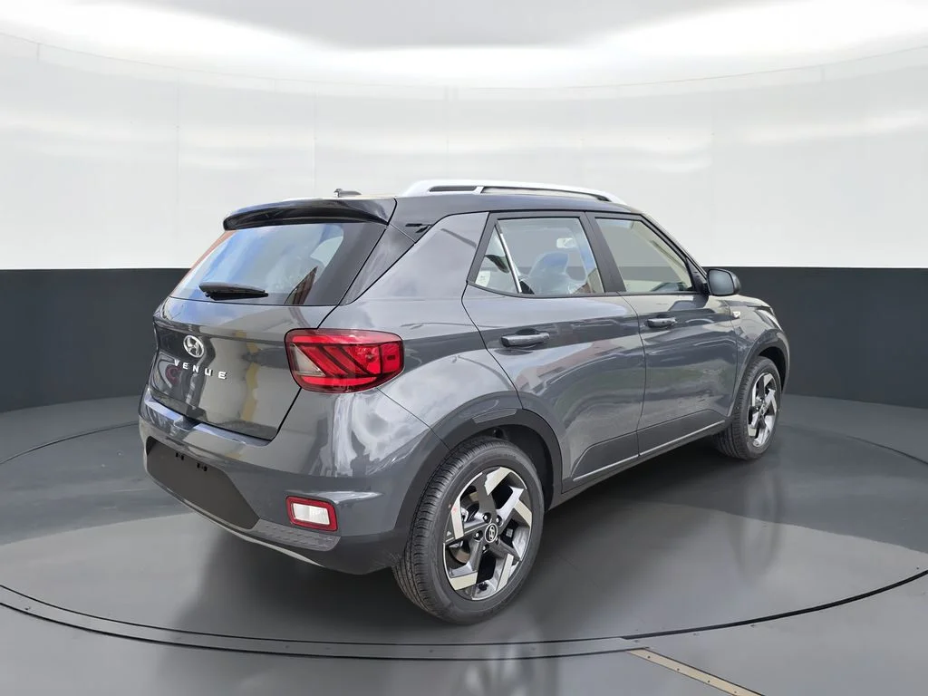 New 2026 Gray Hyundai SEL image 3