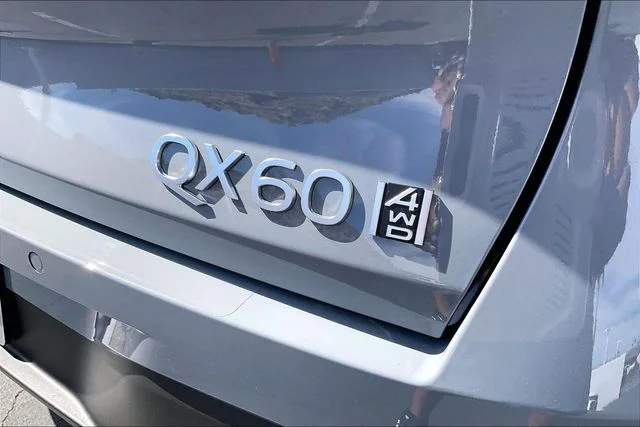New 2027 Gray INFINITI LUXE image 13