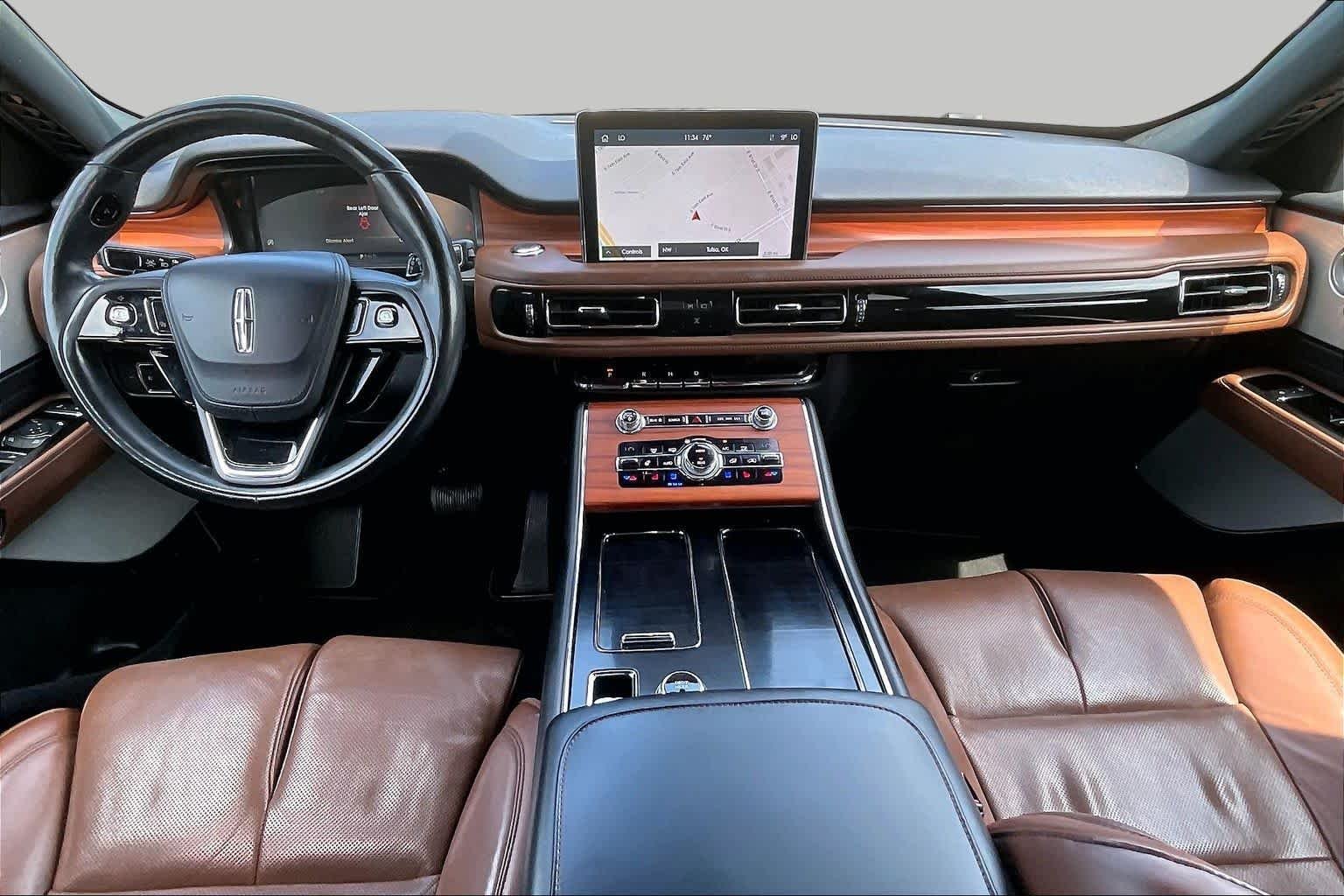 Used 2020 Infinite Black Lincoln Reserve image 15