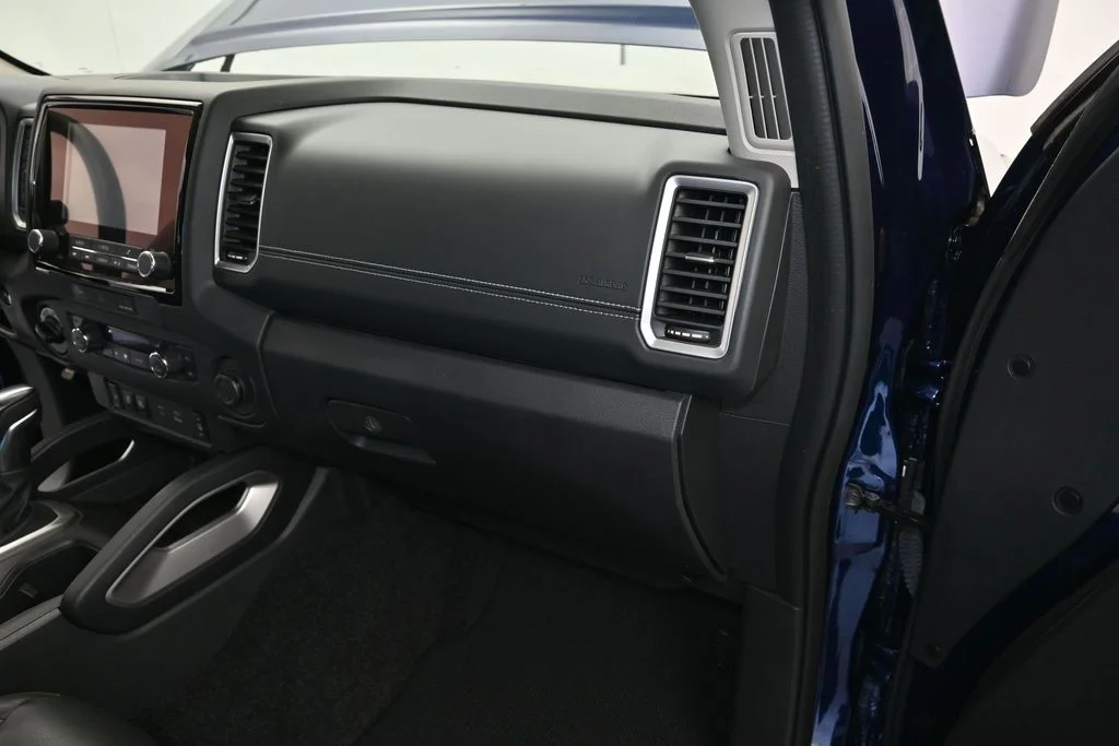 Used 2023 Blue Nissan SV image 17