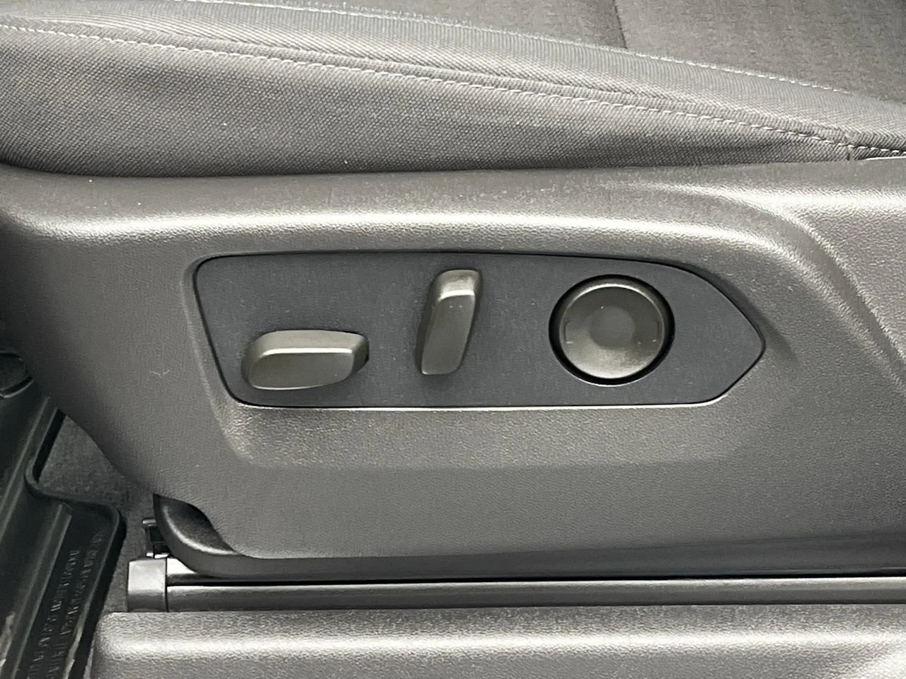 2026 GMC Sierra 1500 Elevation - Photo 10