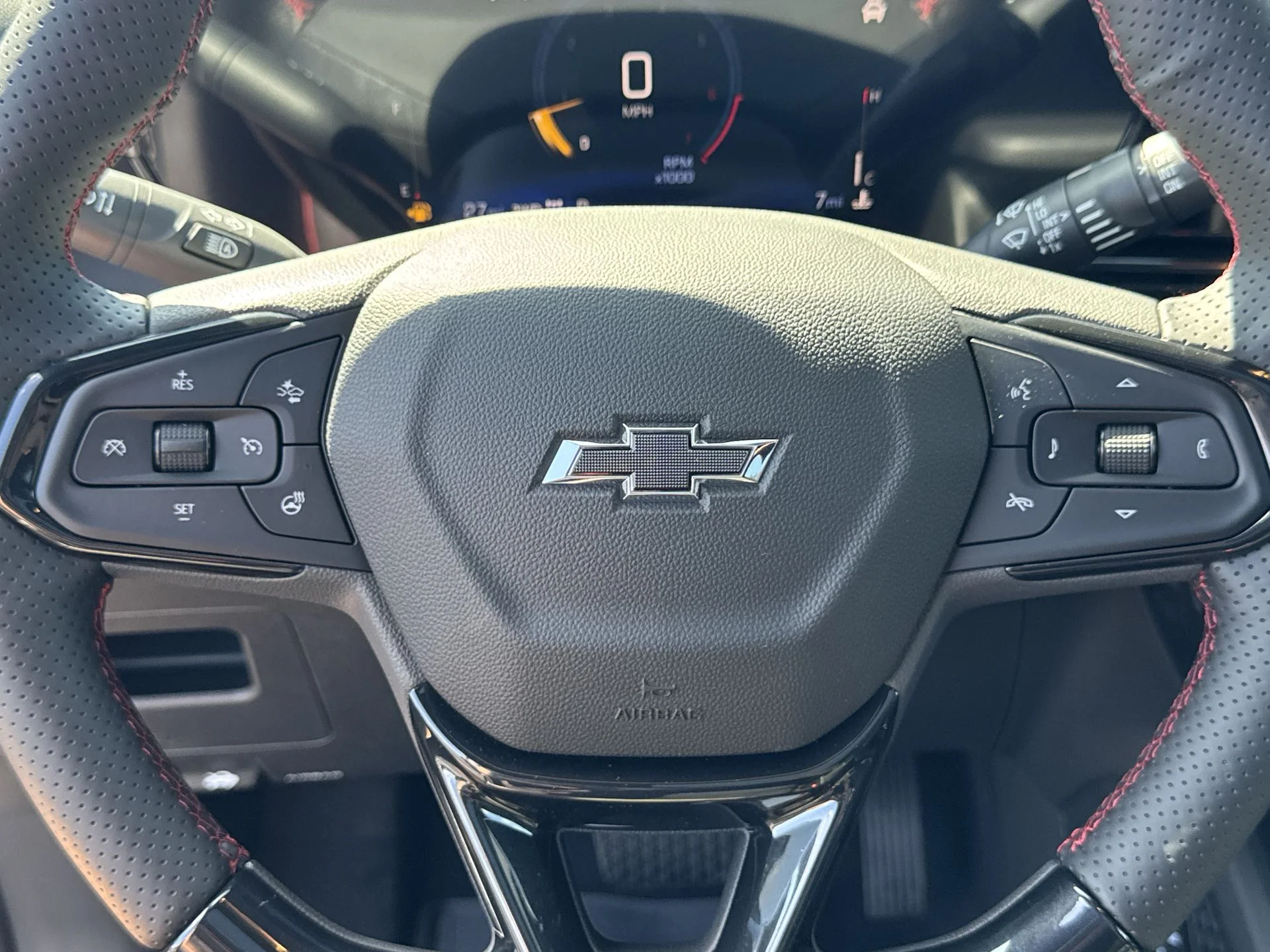 New 2026 Mosaic Black Metallic Chevrolet RS image 37