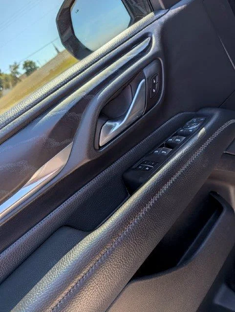 Used 2022 Onyx Black GMC Denali image 10
