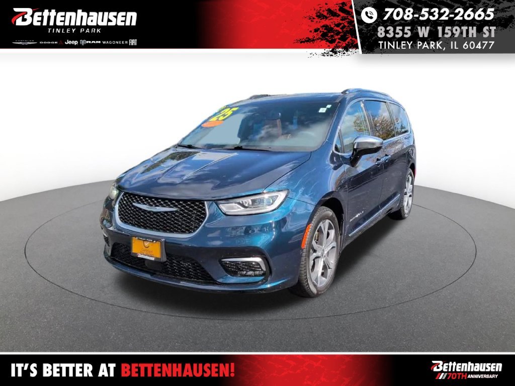 2025 Chrysler Pacifica