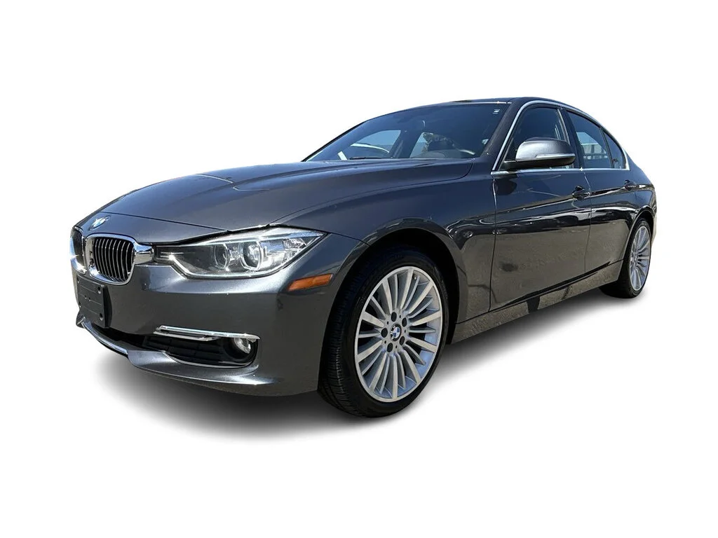 Used 2015 Mineral Grey Metallic BMW xDrive Sedan Dilawri Certified   Local BC   No Acc image 6
