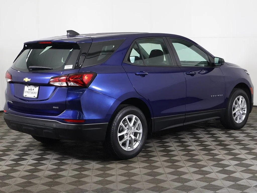 Used 2023 Blue Chevrolet LS image 9