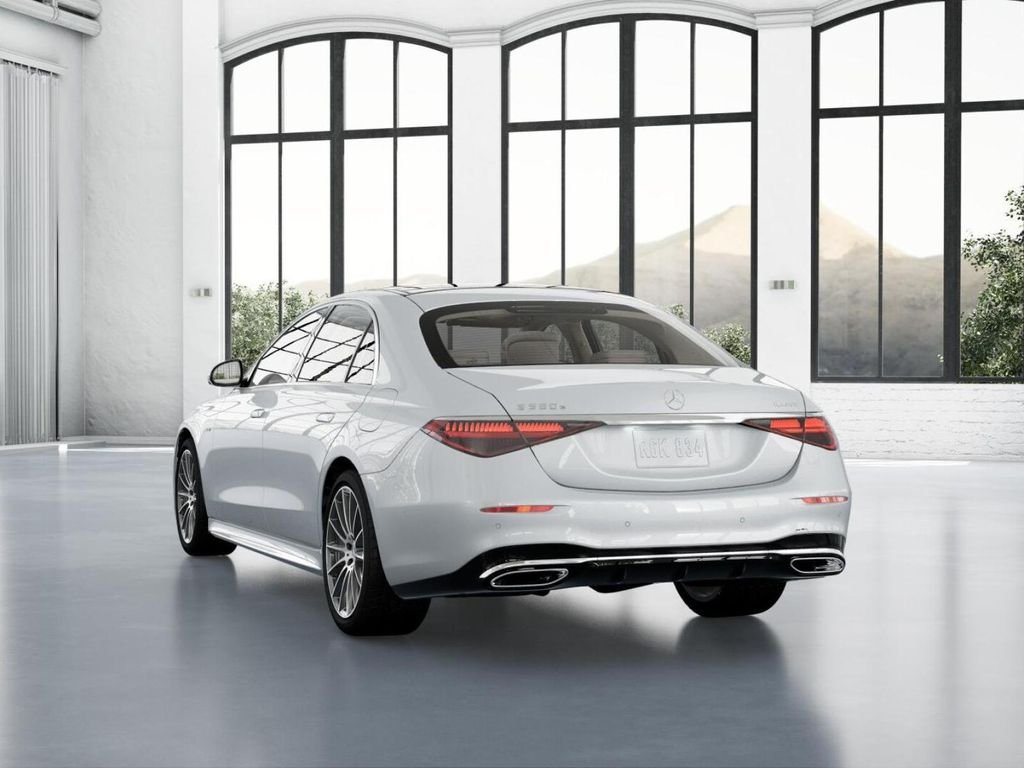 Certified Used 2025  Mercedes-Benz S 580e image 27