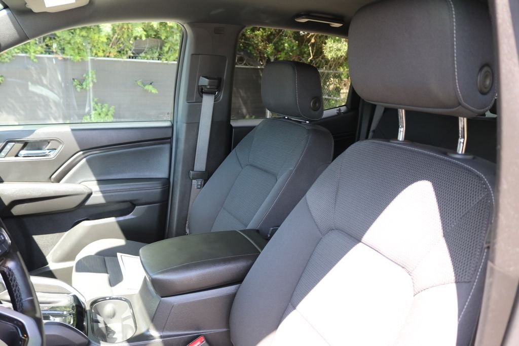Used 2024 Gray Chevrolet LT image 13