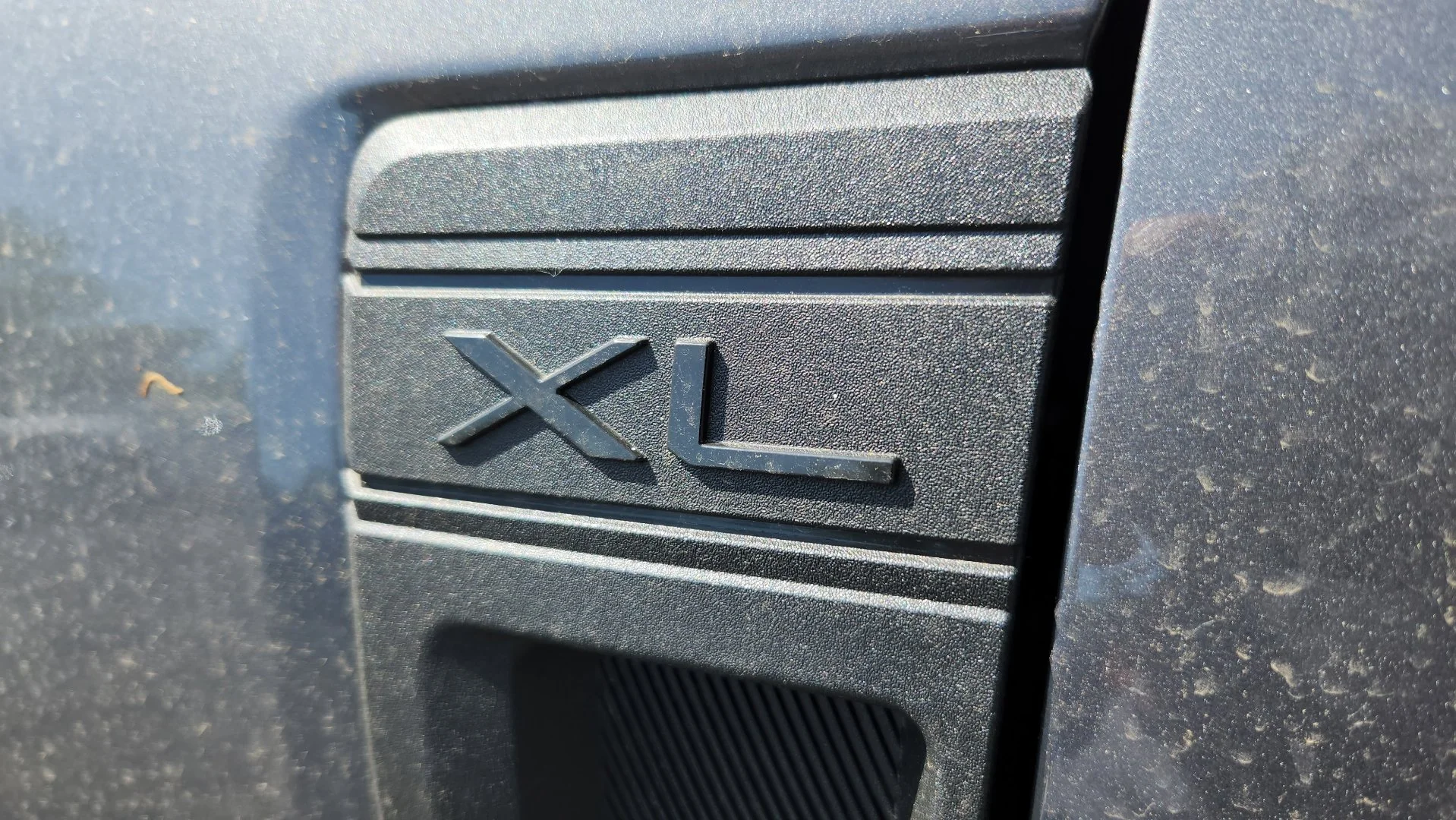 New 2026 Carbonized Gray Metallic Ford XL image 10