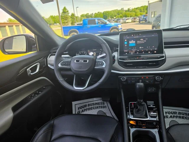 Used 2024 White Jeep Limited image 14
