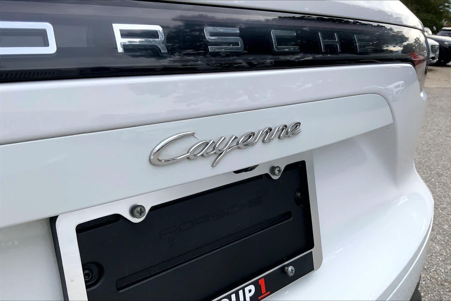 Used 2023  Porsche  image 10