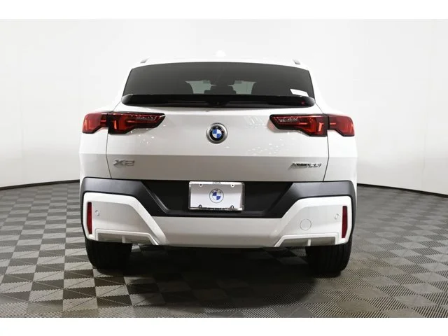 New 2026 Alpine White BMW xDrive28i image 6